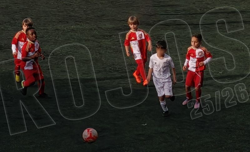 Prebenjamín: Vence sin brillo pero con eficacia