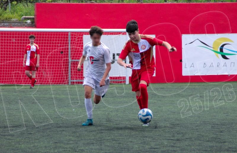 Cadete: El viento resolvió el partido
